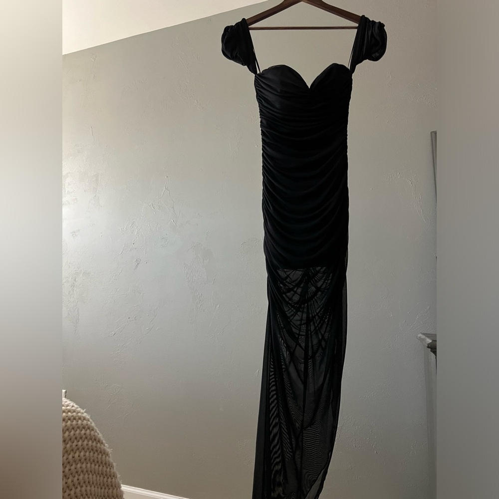Elegant Black Evening Gown